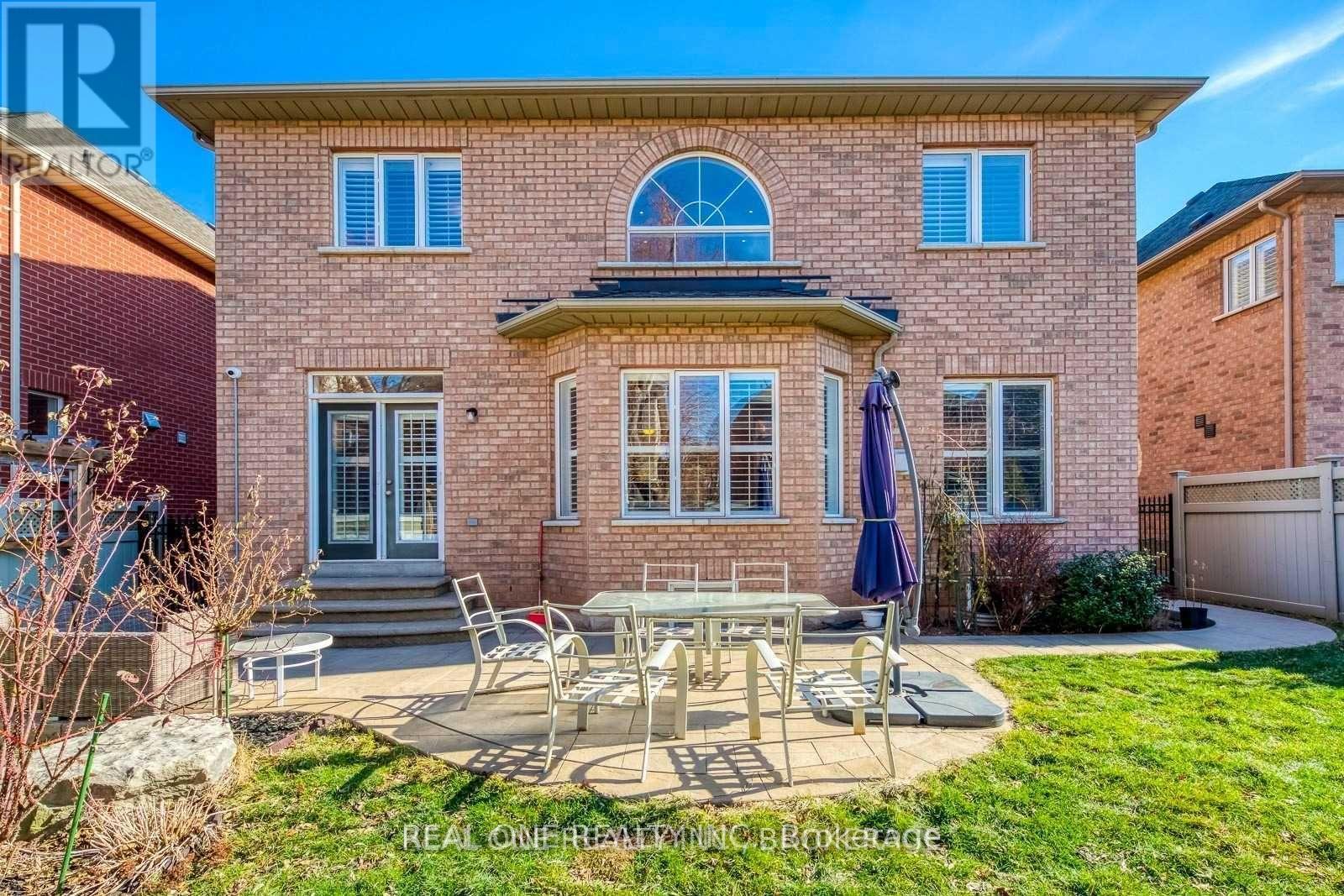 96 Spring Azure Crescent, Oakville, Ontario  L6L 6V8 - Photo 39 - W12577598