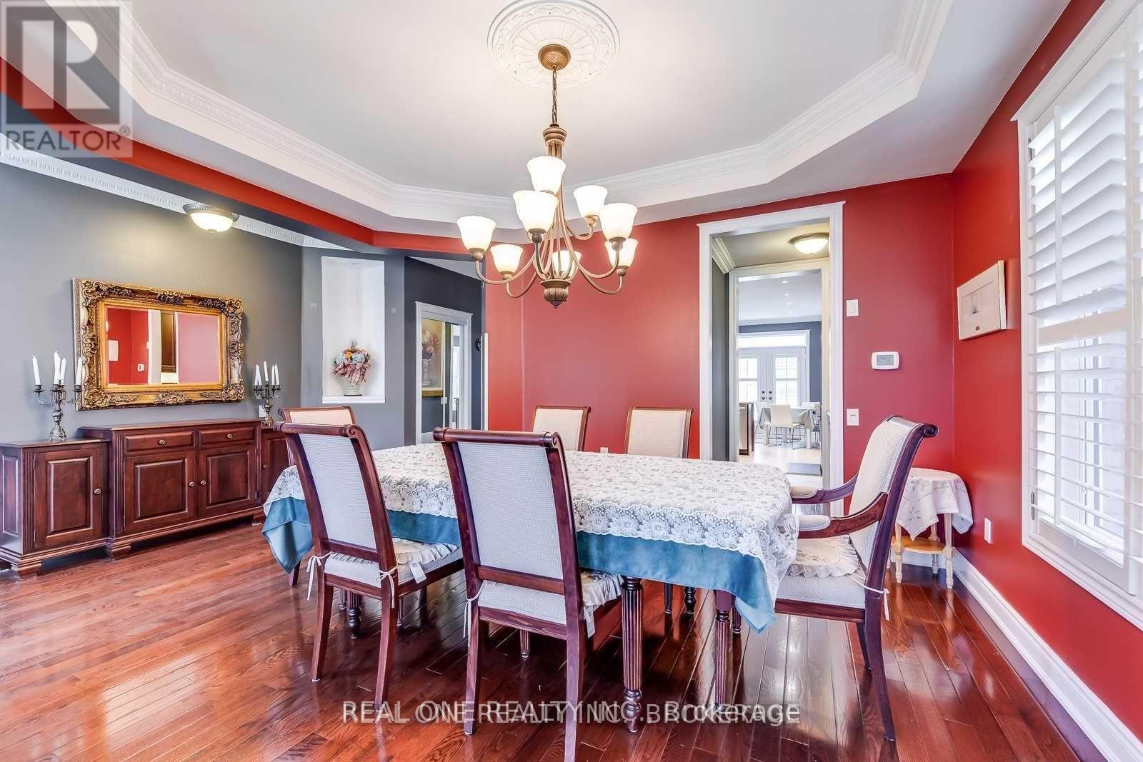 96 Spring Azure Crescent, Oakville, Ontario  L6L 6V8 - Photo 6 - W12577598