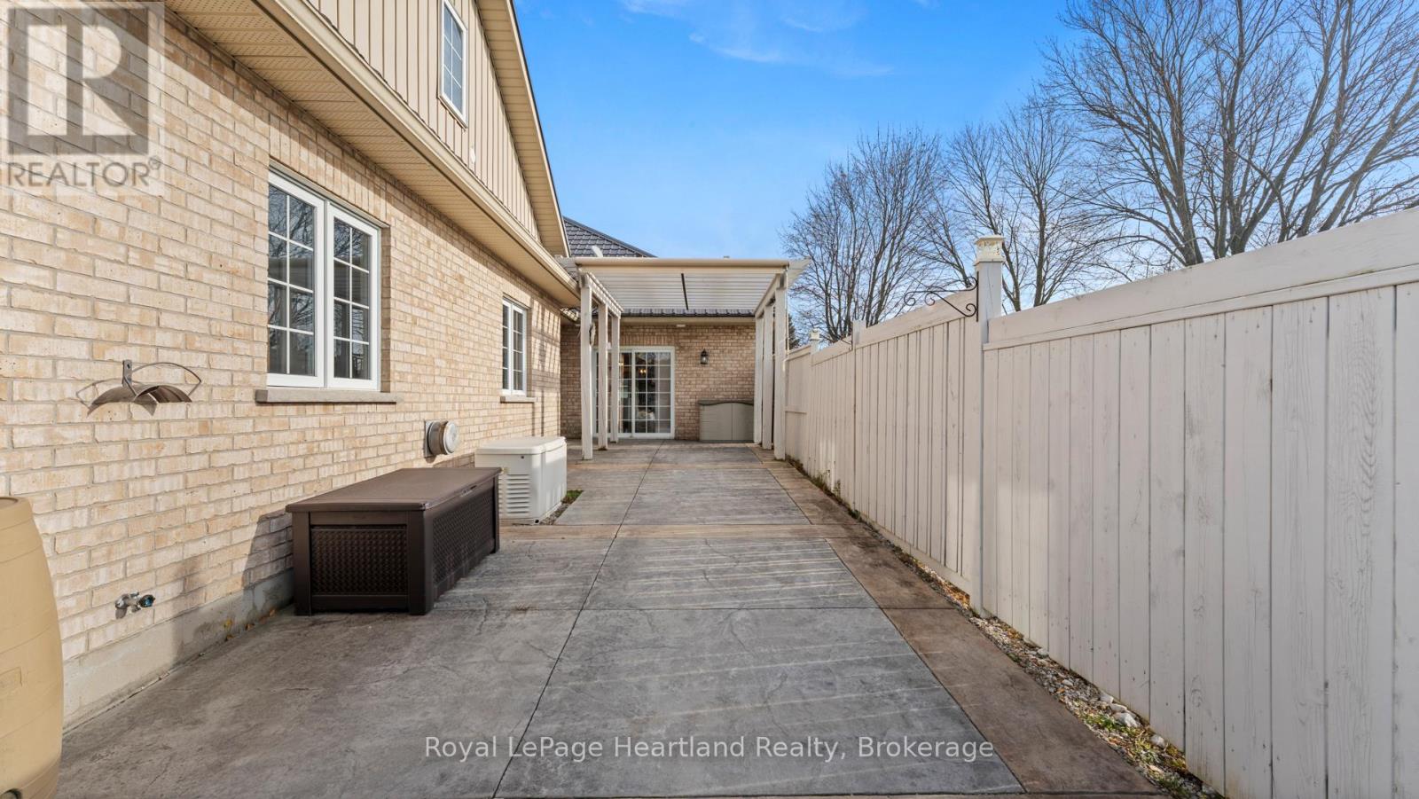 67 Brantford Street, Huron East, Ontario  N0K 1W0 - Photo 35 - X12577376