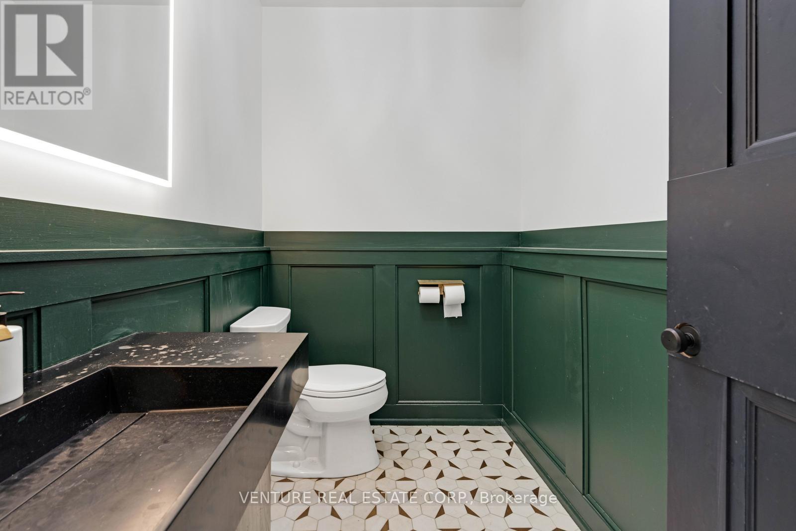 215 Locke Street S, Hamilton, Ontario  L8P 4B6 - Photo 12 - X12577570