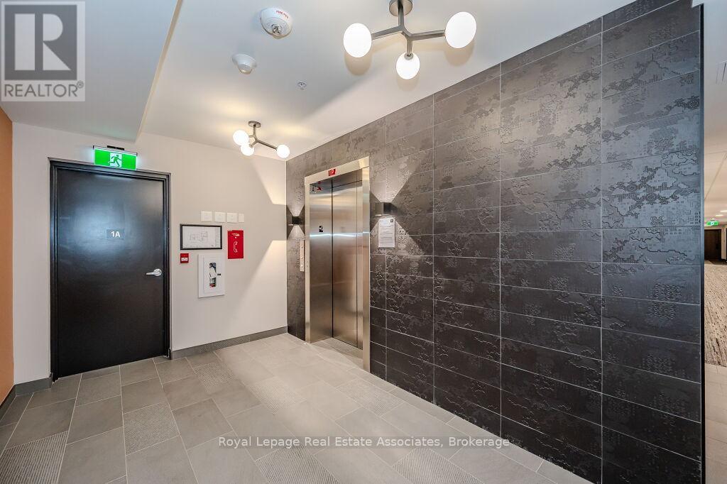 203 - 741 King Street W, Kitchener, Ontario  N2G 1E5 - Photo 21 - X12577580