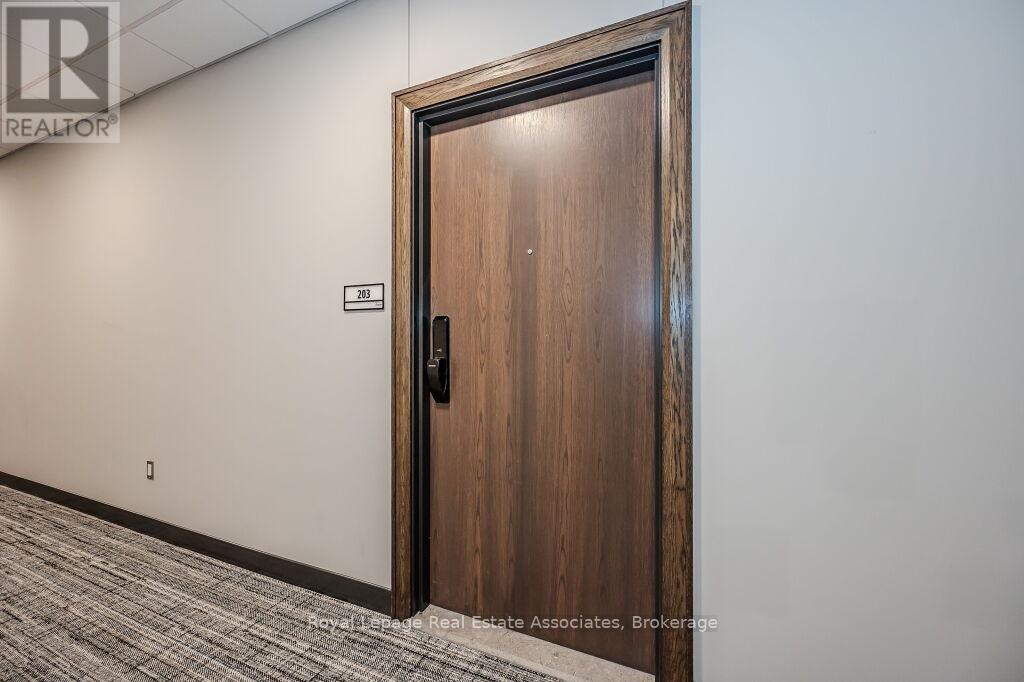203 - 741 King Street W, Kitchener, Ontario  N2G 1E5 - Photo 22 - X12577580