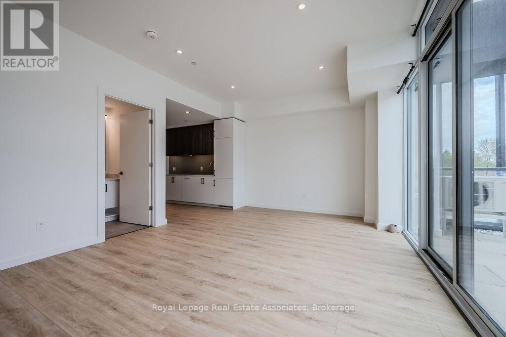 203 - 741 King Street W, Kitchener, Ontario  N2G 1E5 - Photo 33 - X12577580