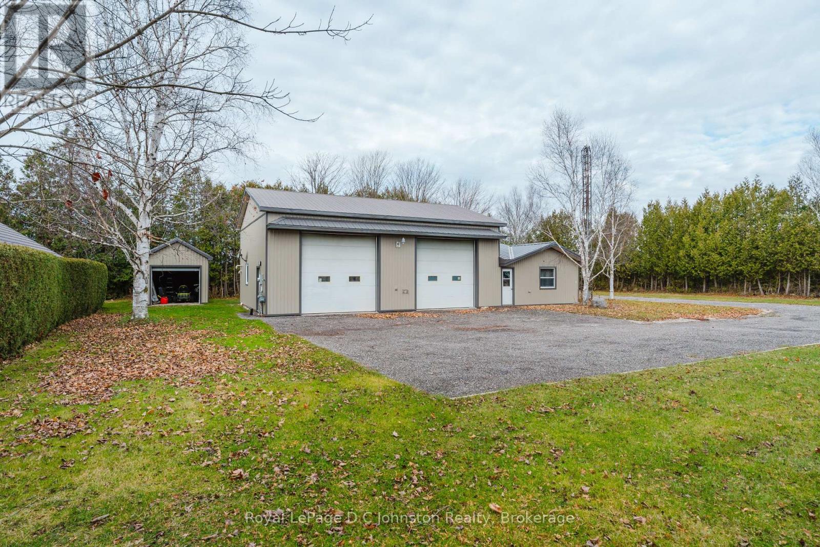 496 Spence Street, Saugeen Shores, Ontario  N0H 2L0 - Photo 37 - X12577624