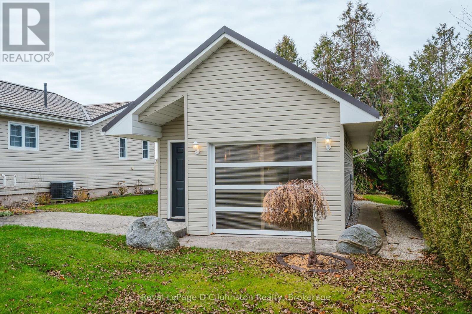 496 Spence Street, Saugeen Shores, Ontario  N0H 2L0 - Photo 40 - X12577624