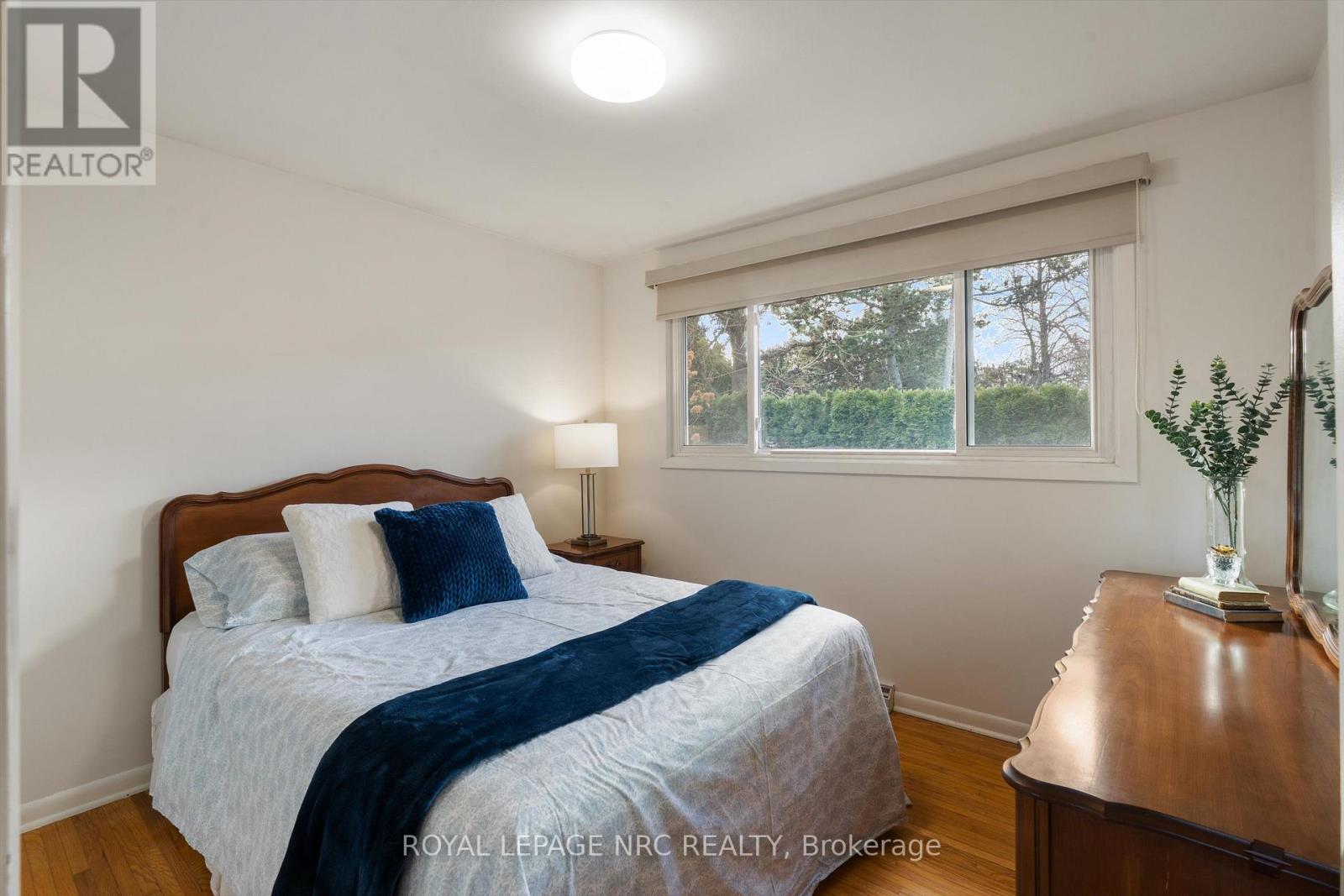 31 St Lawrence Drive, St. Catharines, Ontario L2M 2T7 - Photo 28 - X12577608