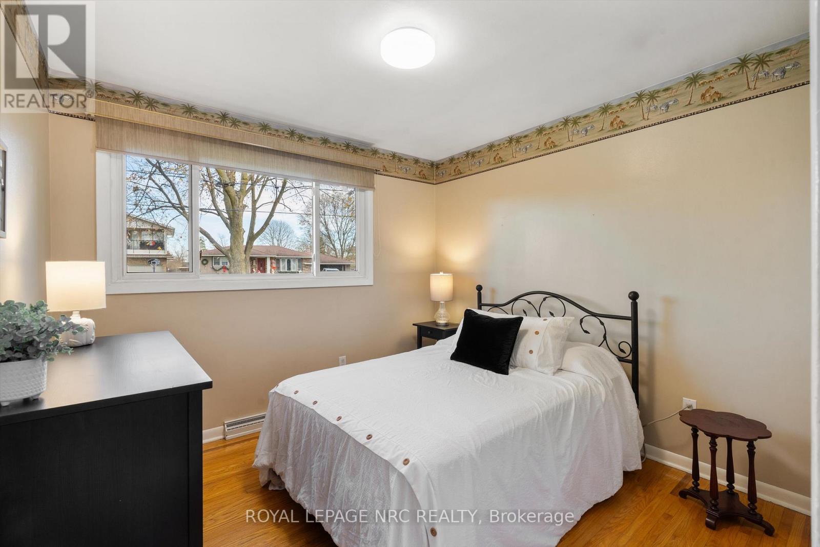 31 St Lawrence Drive, St. Catharines, Ontario L2M 2T7 - Photo 30 - X12577608