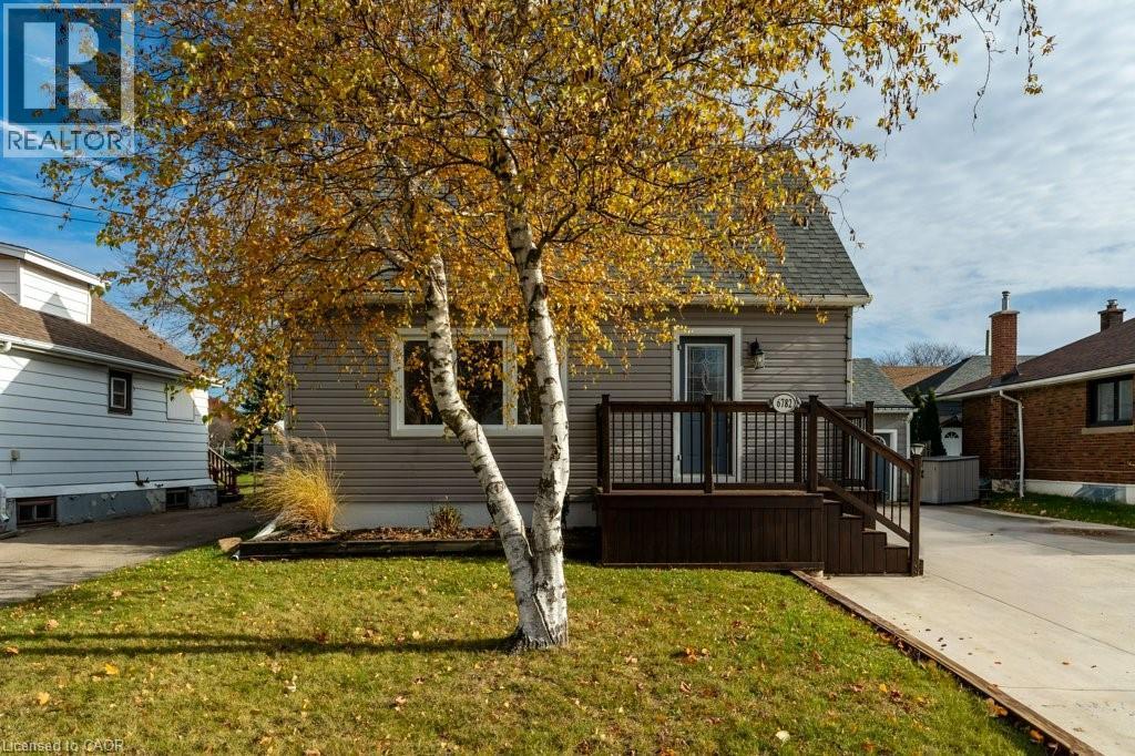 6782 Dorchester Road, Niagara Falls, Ontario  L2G 5T9 - Photo 2 - 40789937