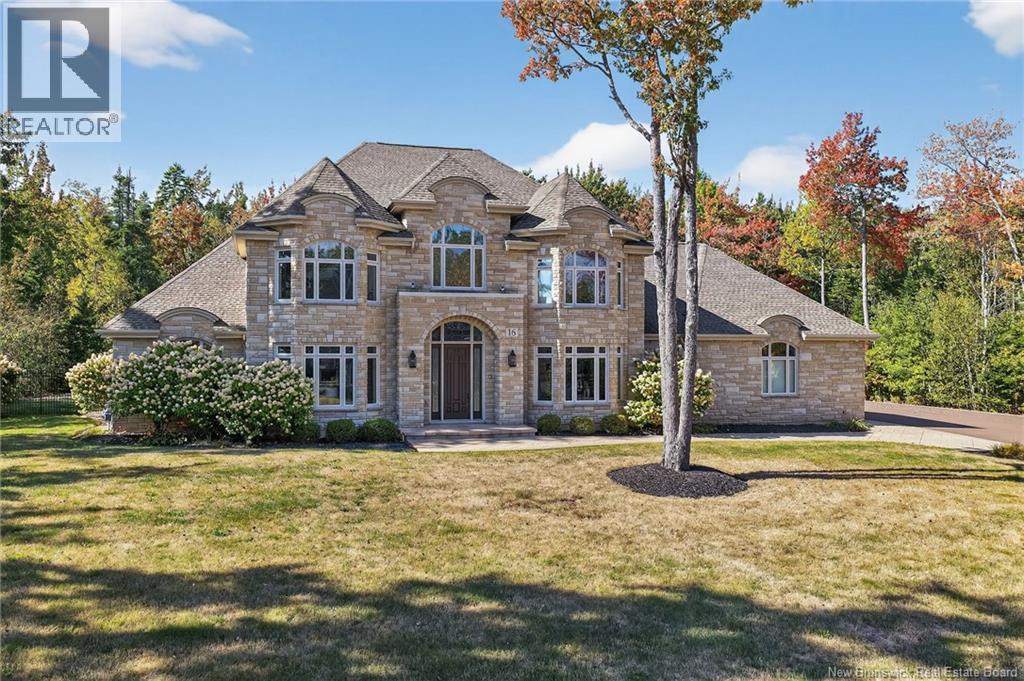 16 Bromfield Court, Moncton, New Brunswick