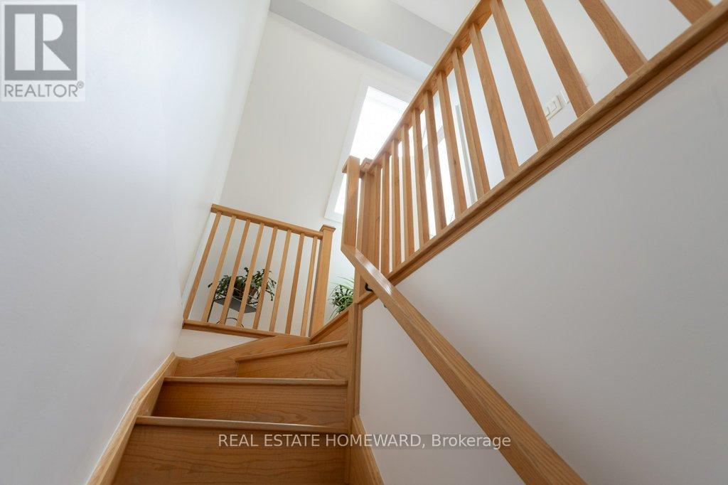 6 - 21 Swanwick Avenue, Toronto, Ontario  M4E 1Z2 - Photo 13 - E12577616