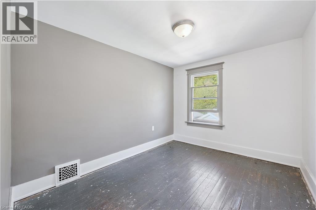 182 Elizabeth Street, Guelph, Ontario  N1E 2X3 - Photo 19 - 40776208