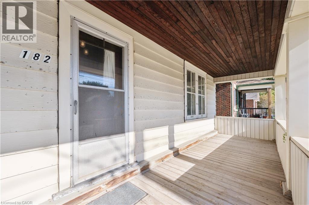 182 Elizabeth Street, Guelph, Ontario  N1E 2X3 - Photo 4 - 40776208
