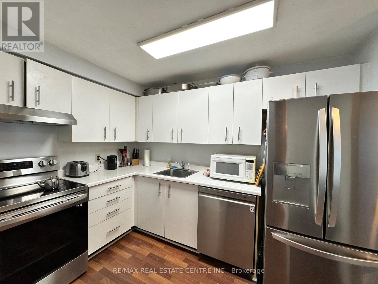 Ph5 - 25 Trailwood Drive, Mississauga, Ontario  L4Z 3K9 - Photo 10 - W12566730