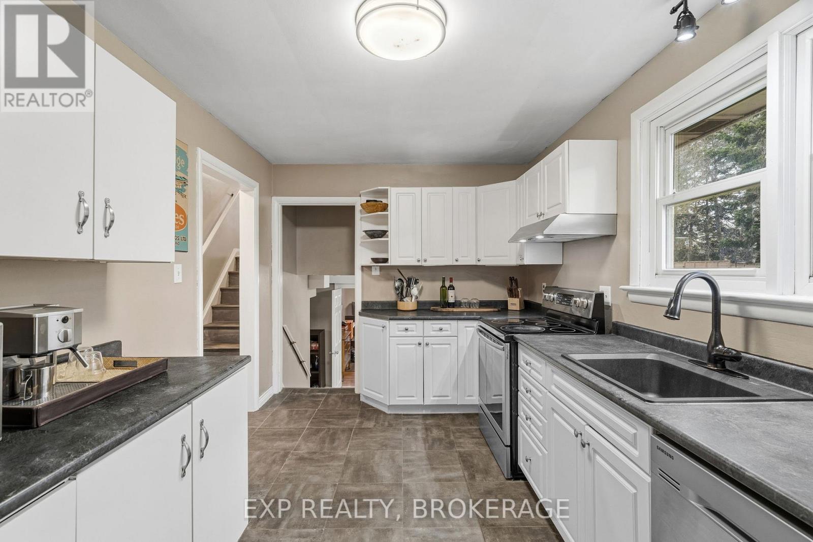 749 Front Road, Kingston, Ontario K7M 4L6 - Photo 13 - X12577632