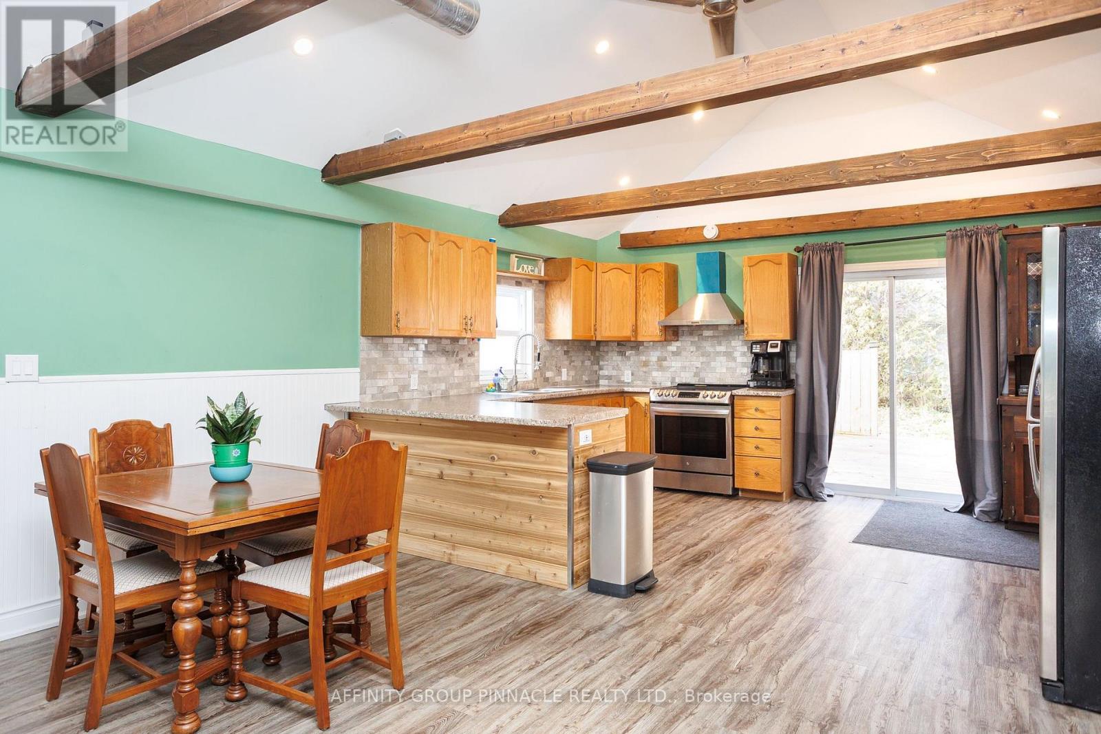 43 Parkhill Drive, Kawartha Lakes, Ontario  K0M 1N0 - Photo 19 - X12577702