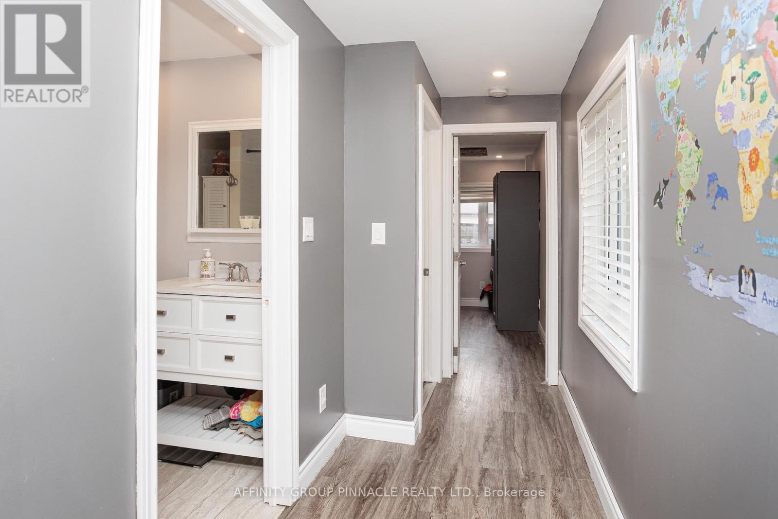 43 Parkhill Drive, Kawartha Lakes, Ontario  K0M 1N0 - Photo 24 - X12577702