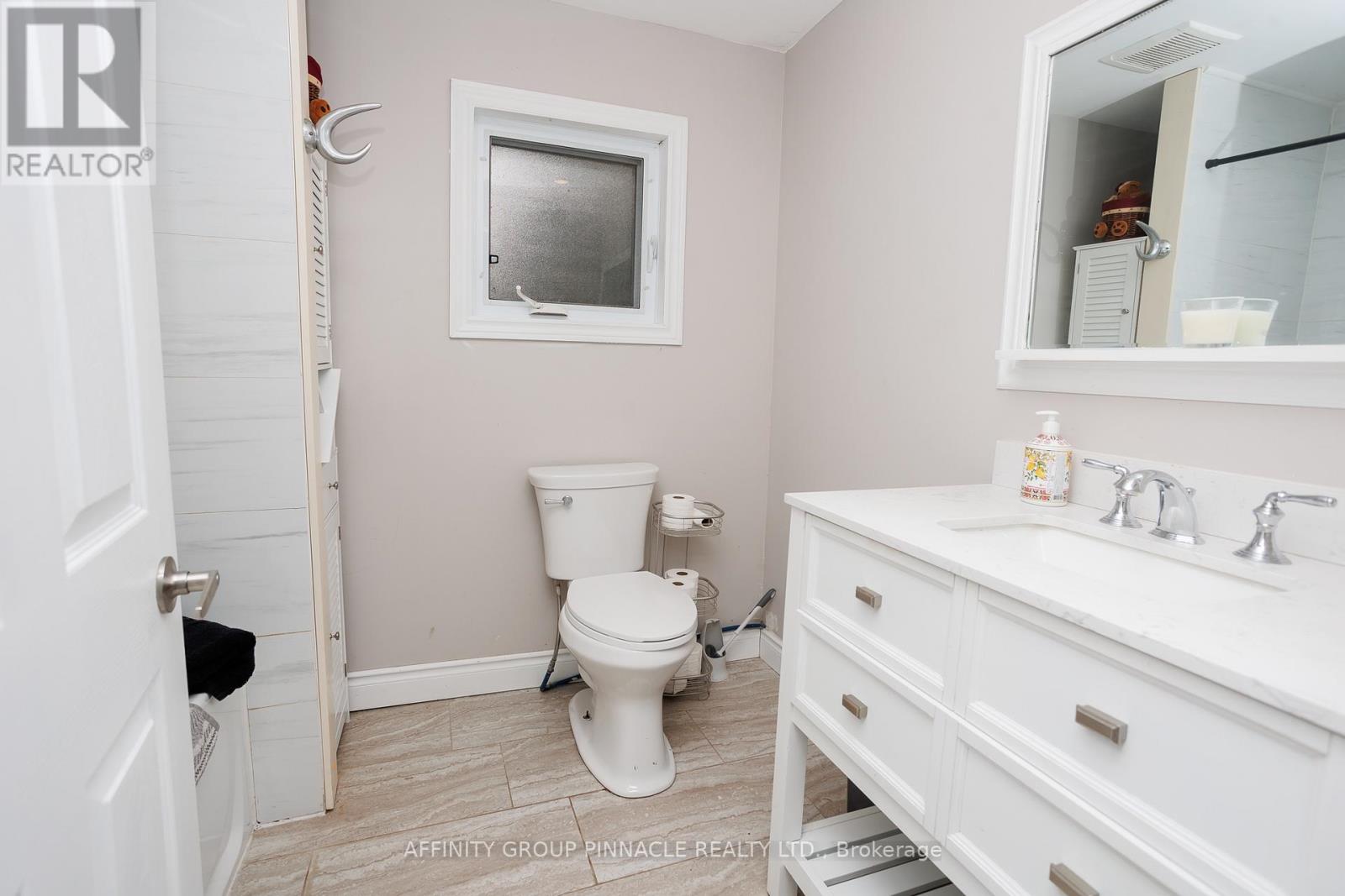 43 Parkhill Drive, Kawartha Lakes, Ontario  K0M 1N0 - Photo 26 - X12577702