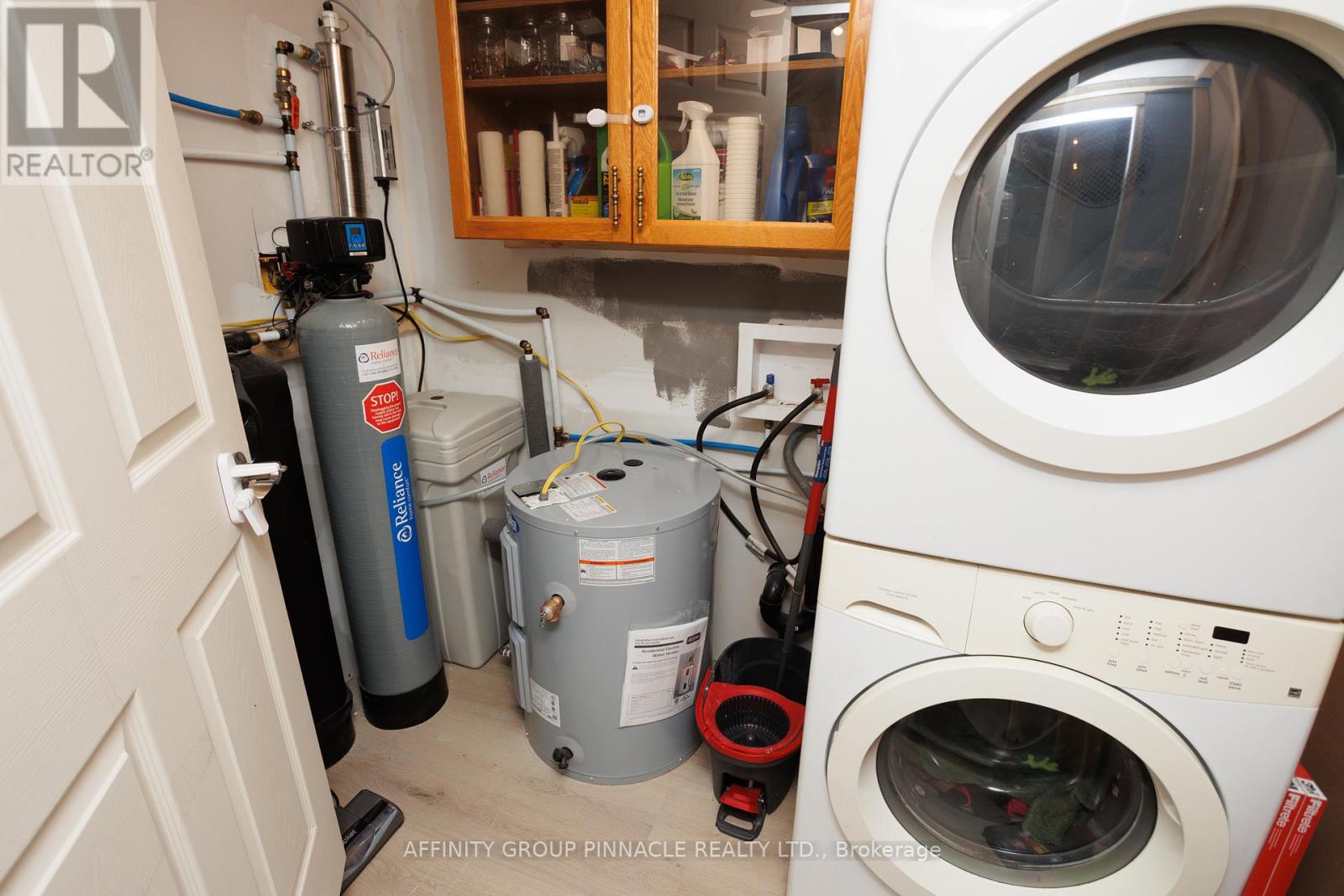 43 Parkhill Drive, Kawartha Lakes, Ontario  K0M 1N0 - Photo 34 - X12577702