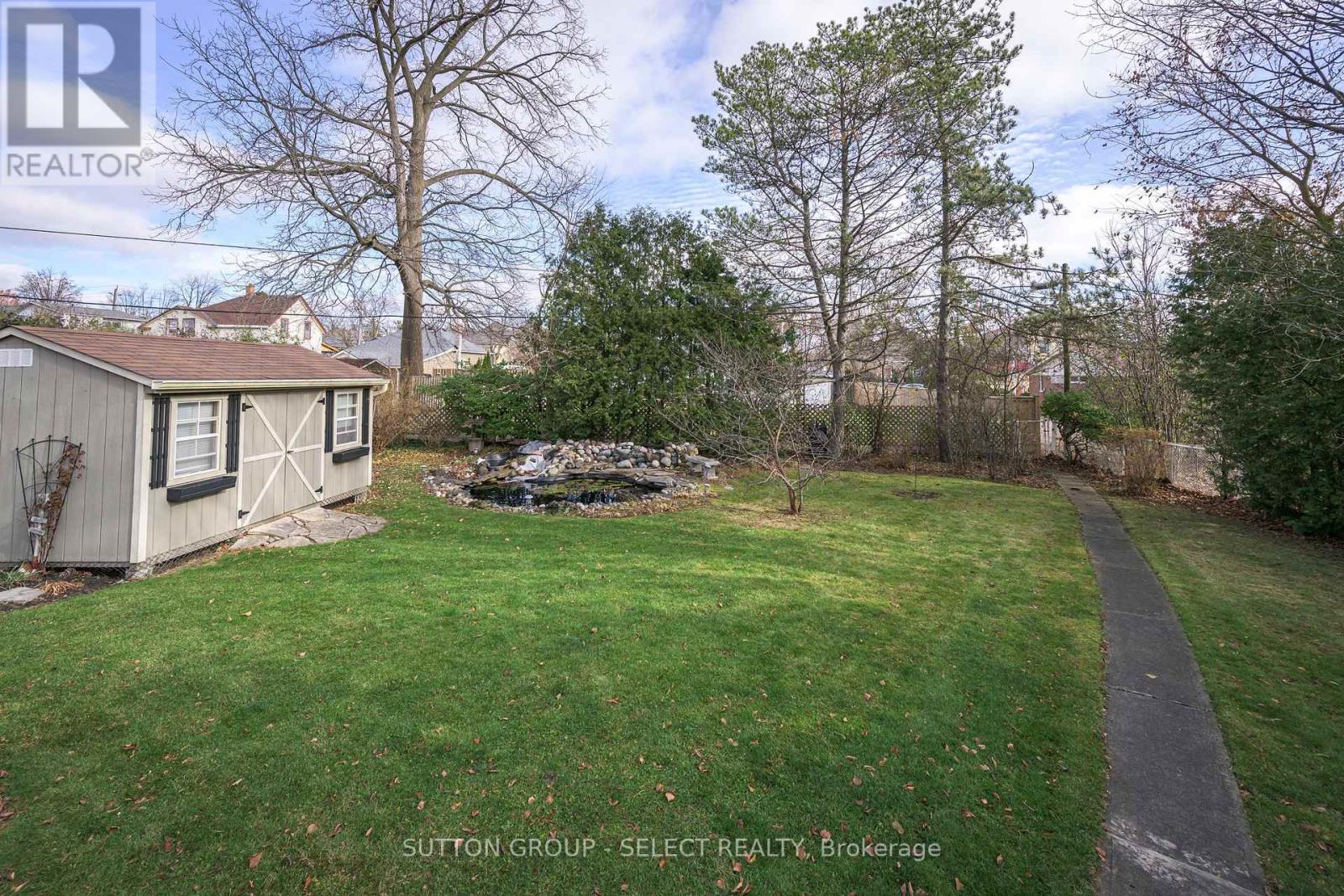 215 West Street, Central Elgin, Ontario  N0L 1B0 - Photo 10 - X12577634