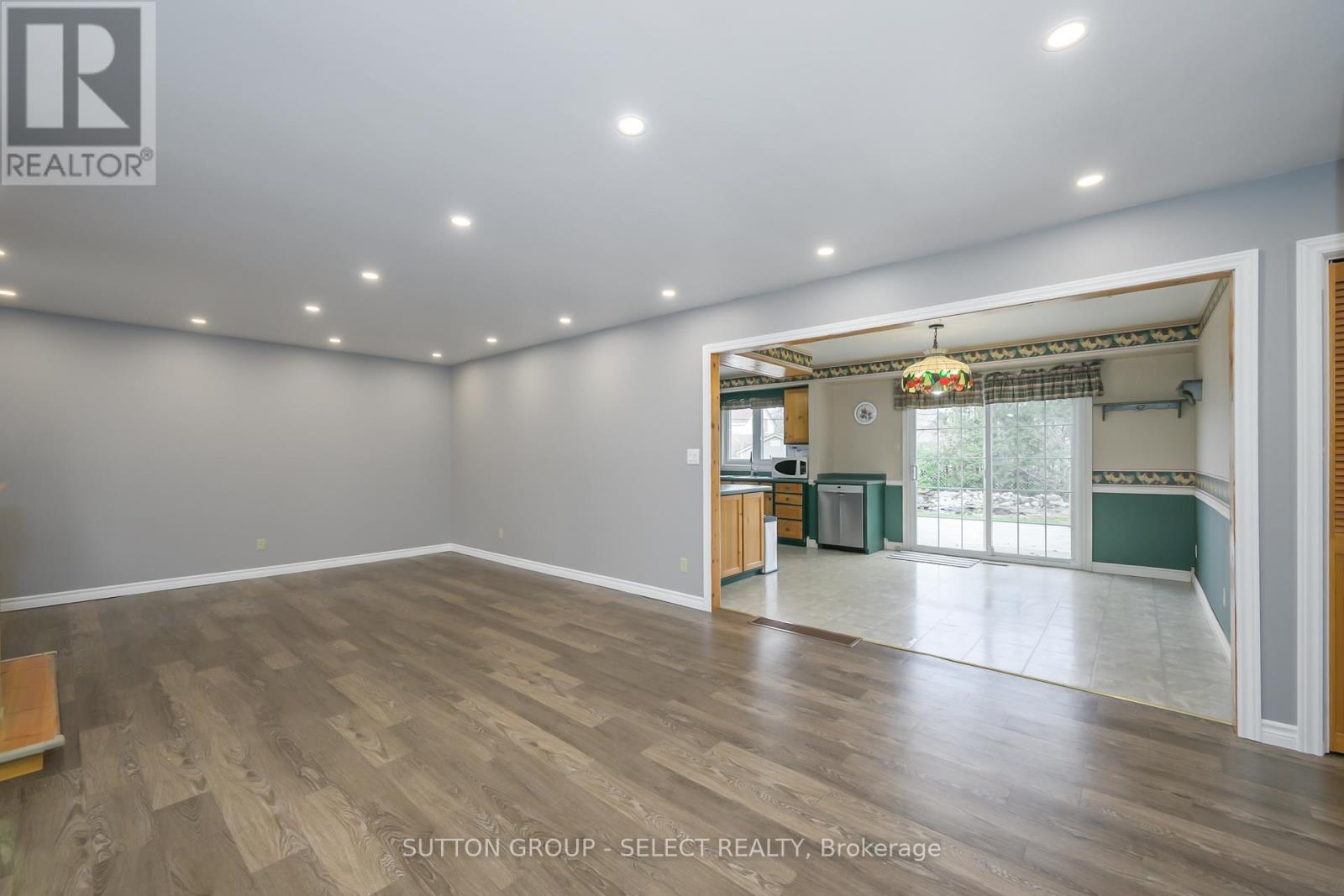 215 West Street, Central Elgin, Ontario  N0L 1B0 - Photo 24 - X12577634