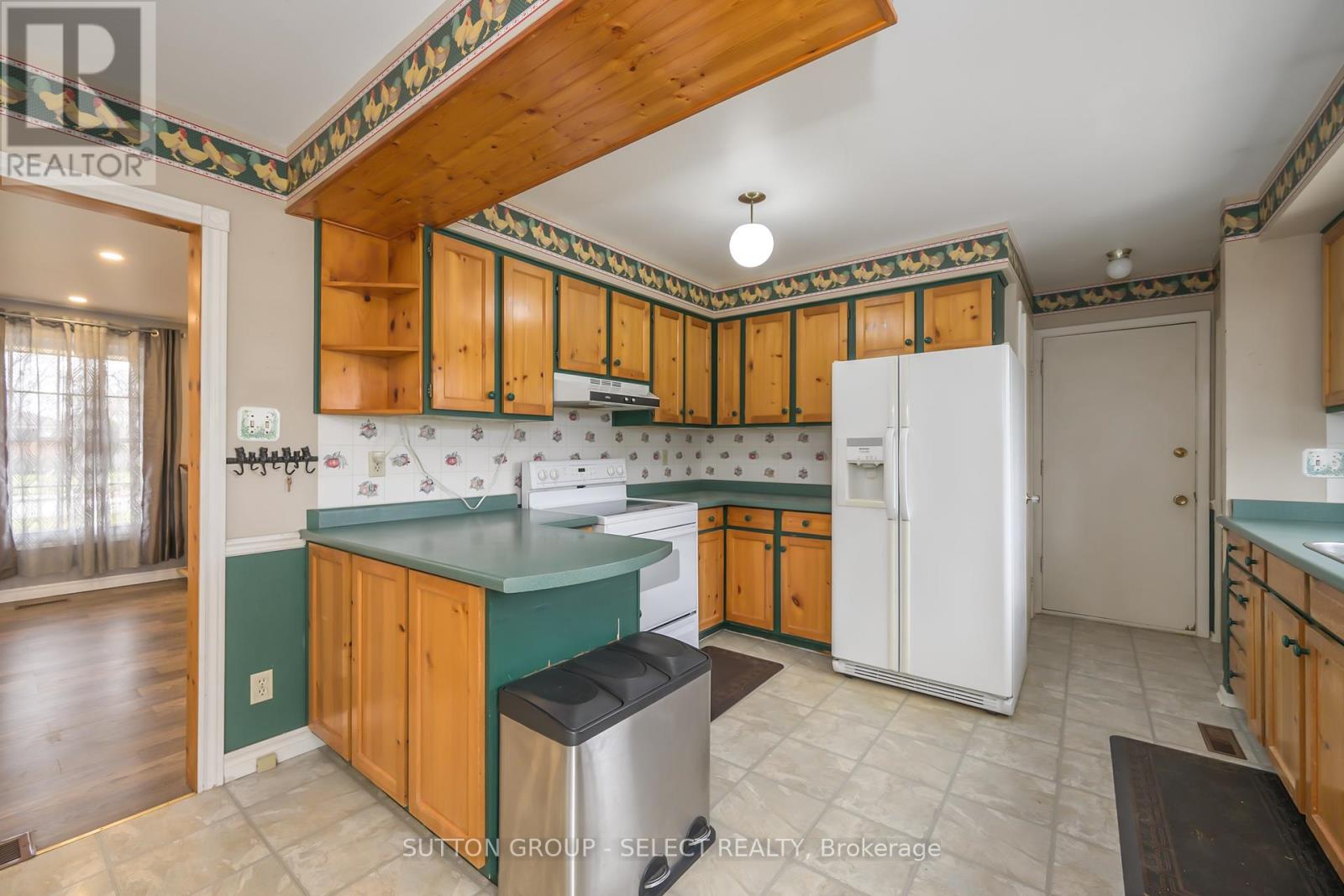 215 West Street, Central Elgin, Ontario  N0L 1B0 - Photo 28 - X12577634