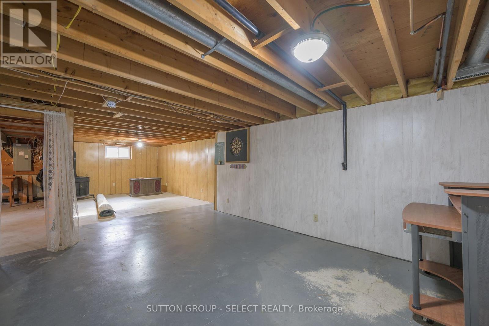 215 West Street, Central Elgin, Ontario  N0L 1B0 - Photo 43 - X12577634