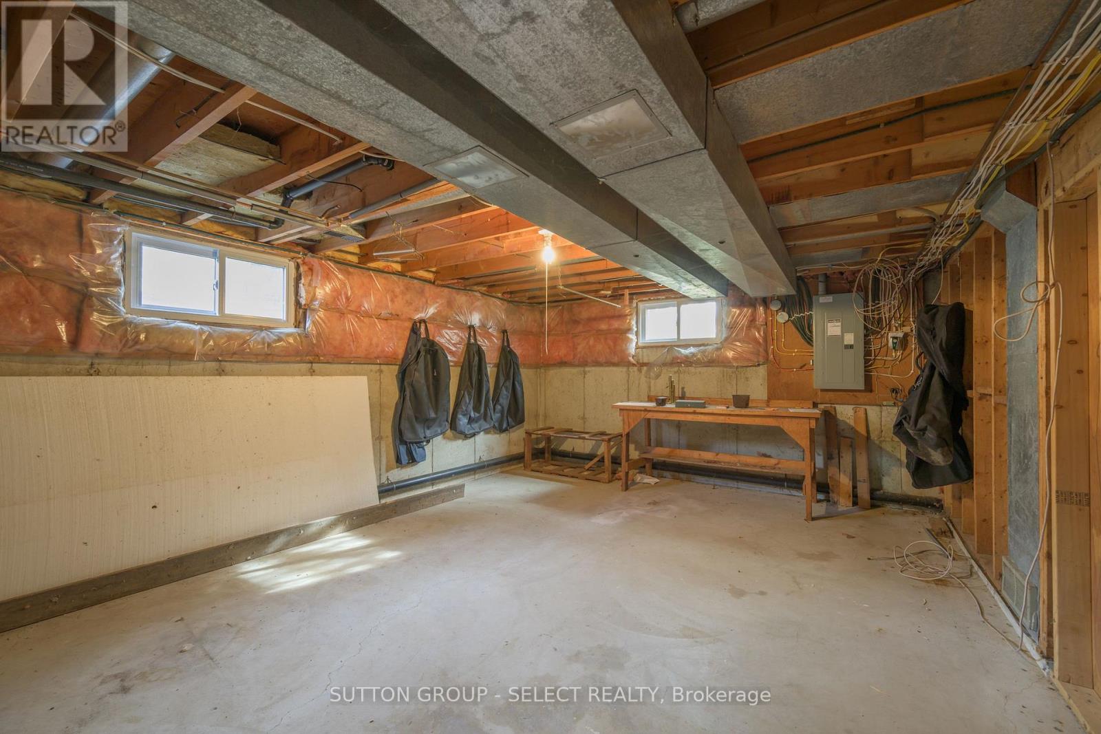 215 West Street, Central Elgin, Ontario  N0L 1B0 - Photo 47 - X12577634