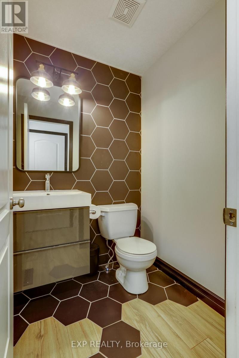 2701 Bateman Trail, London South, Ontario  N6L 0A9 - Photo 7 - X12577642