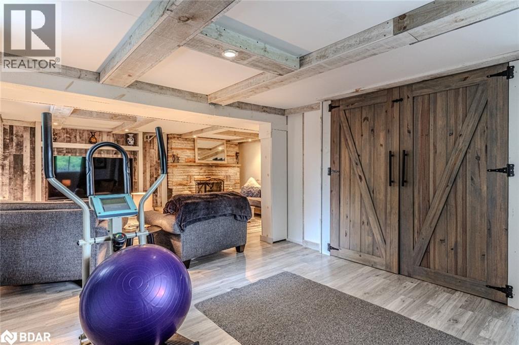 2447 Ridge Road W, Oro-Medonte, Ontario  L0L 2L0 - Photo 12 - 40790607