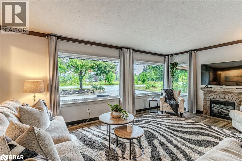 2447 Ridge Road W, Oro-Medonte, Ontario  L0L 2L0 - Photo 3 - 40790607