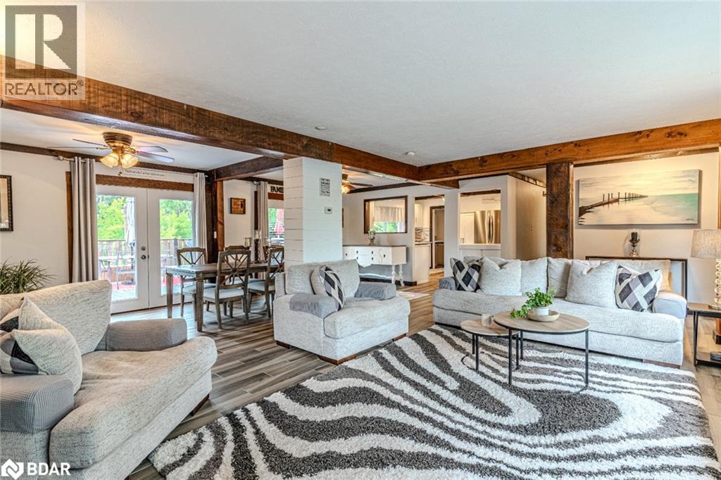 2447 Ridge Road W, Oro-Medonte, Ontario  L0L 2L0 - Photo 4 - 40790607