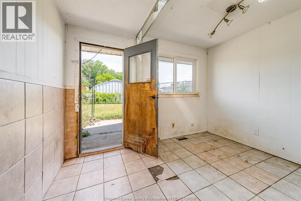 737-739 County Rd 2, Lakeshore, Ontario  N0R 1A0 - Photo 10 - 25030632