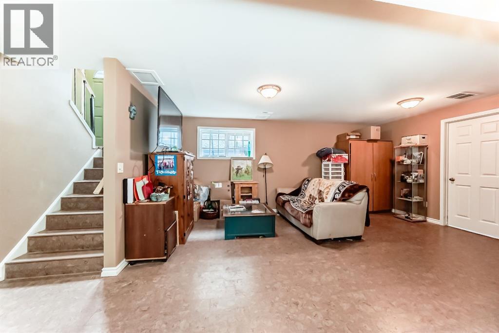 274 Templeview Way Ne, Calgary, Alberta  T1Y 3Y9 - Photo 21 - A2270298