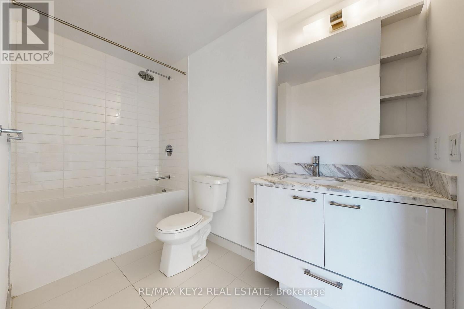 4904 - 2221 Yonge Street, Toronto, Ontario  M4S 0B8 - Photo 15 - C12577654