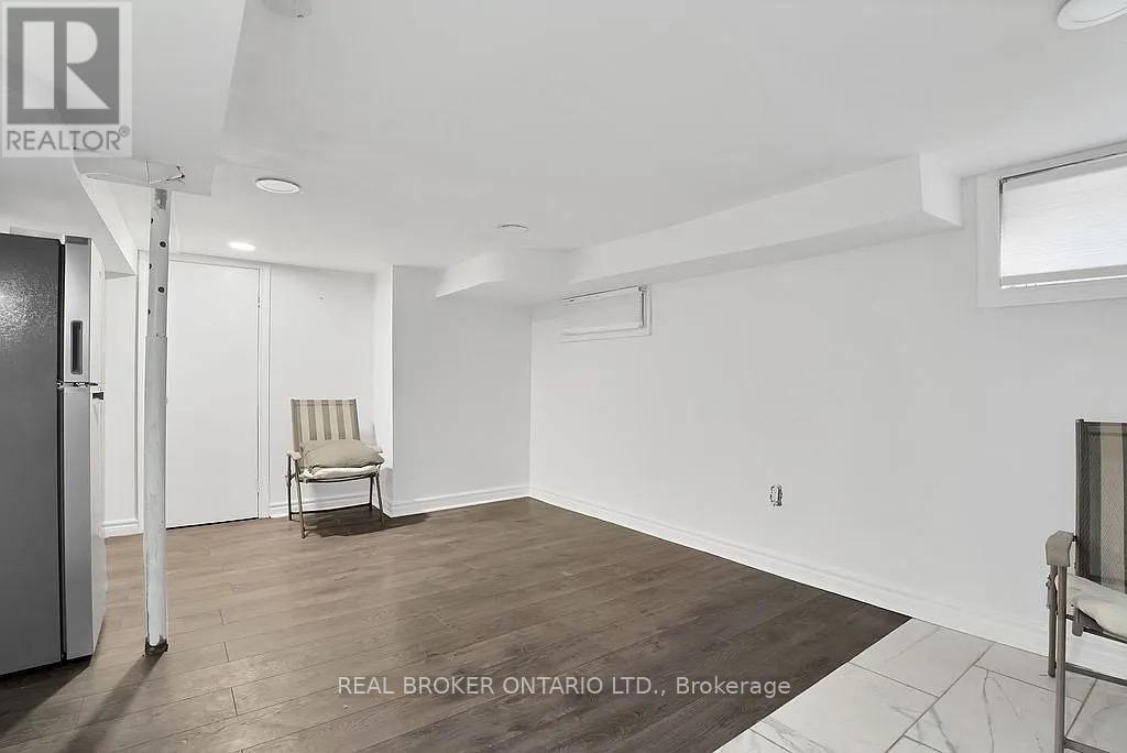 Bsmt - 210 Mary Street N, Oshawa, Ontario  L1G 5C4 - Photo 5 - E12495966