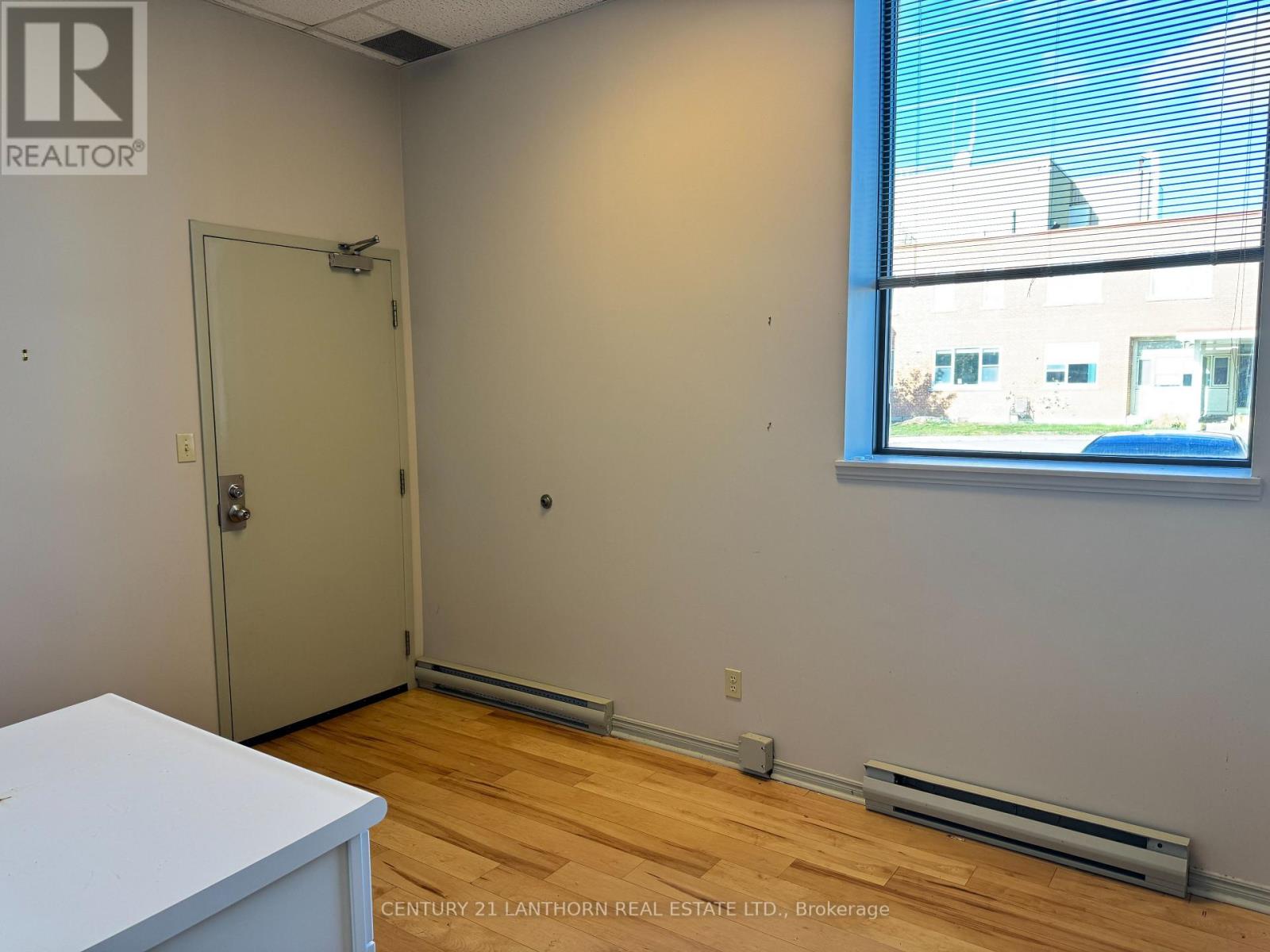 8 - Unit 8 - 389 Picton Main Street, Prince Edward County, Ontario  K0K 2T0 - Photo 25 - X12565444