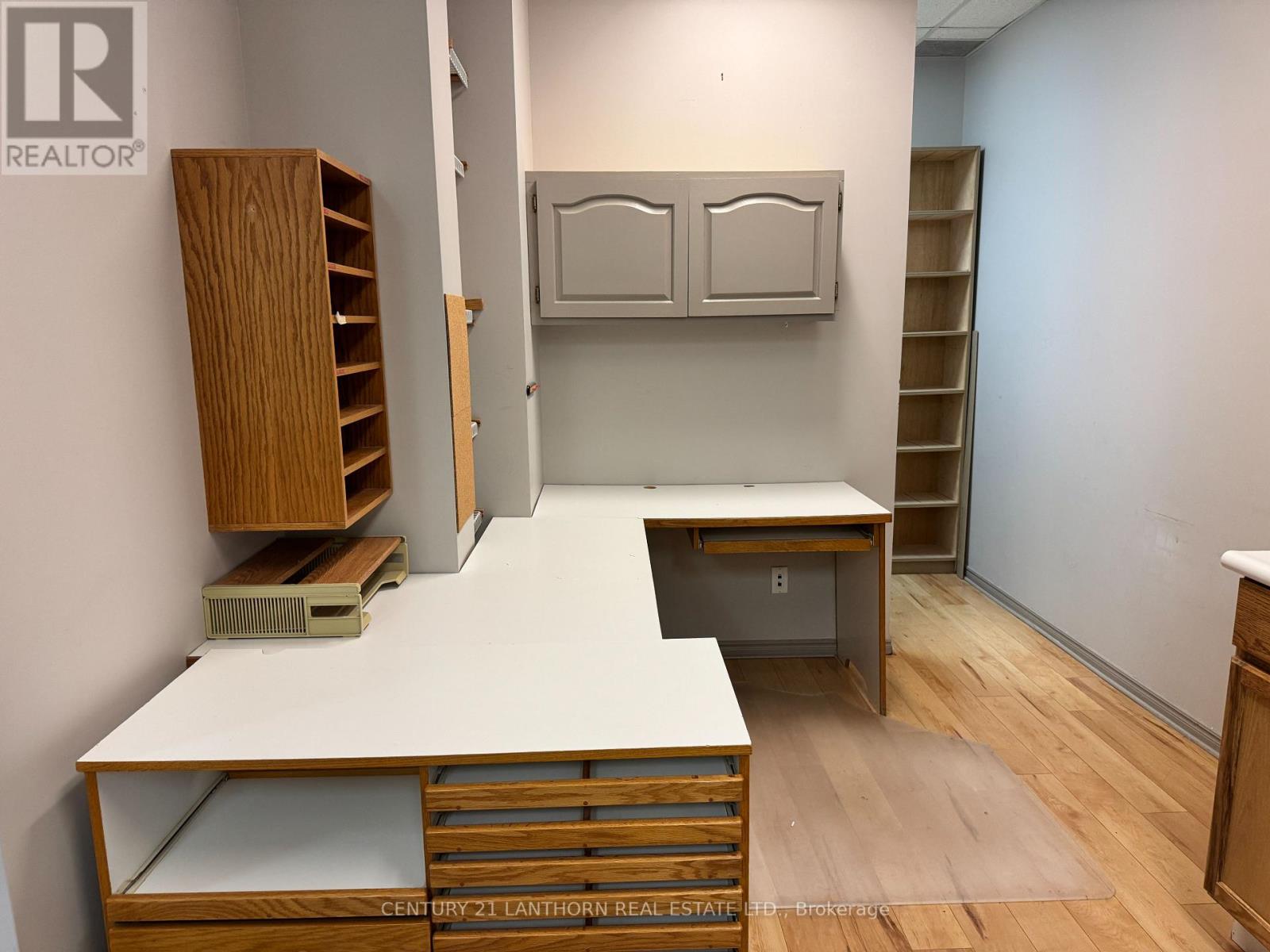 8 - Unit 8 - 389 Picton Main Street, Prince Edward County, Ontario  K0K 2T0 - Photo 10 - X12565444