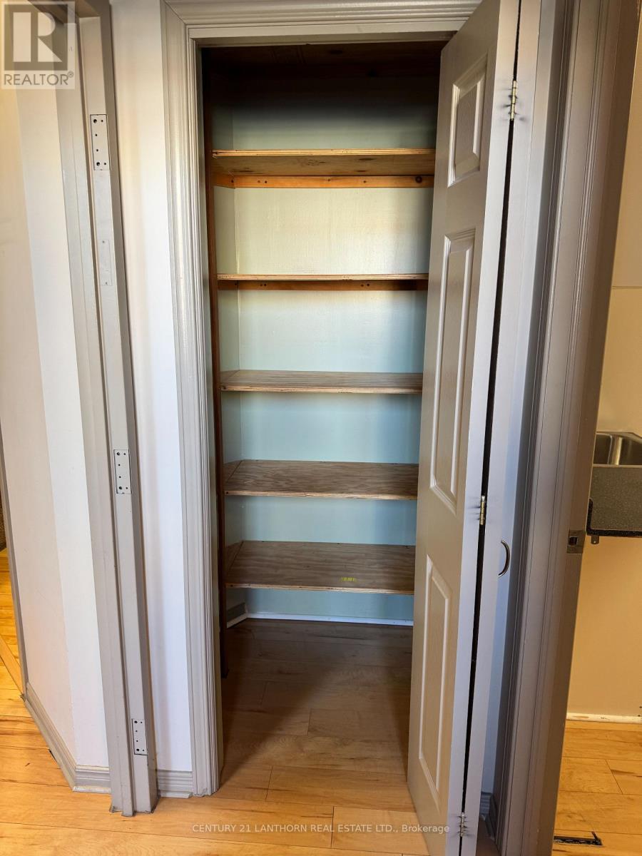 8 - Unit 8 - 389 Picton Main Street, Prince Edward County, Ontario  K0K 2T0 - Photo 28 - X12565444