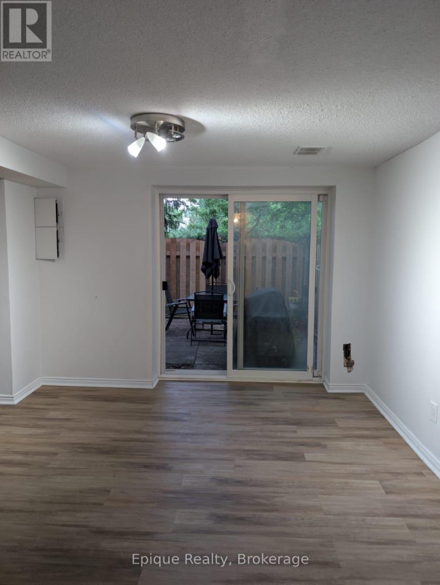 9 - 30 Green Valley Drive, Kitchener, Ontario  N2P 1G8 - Photo 7 - X12433471