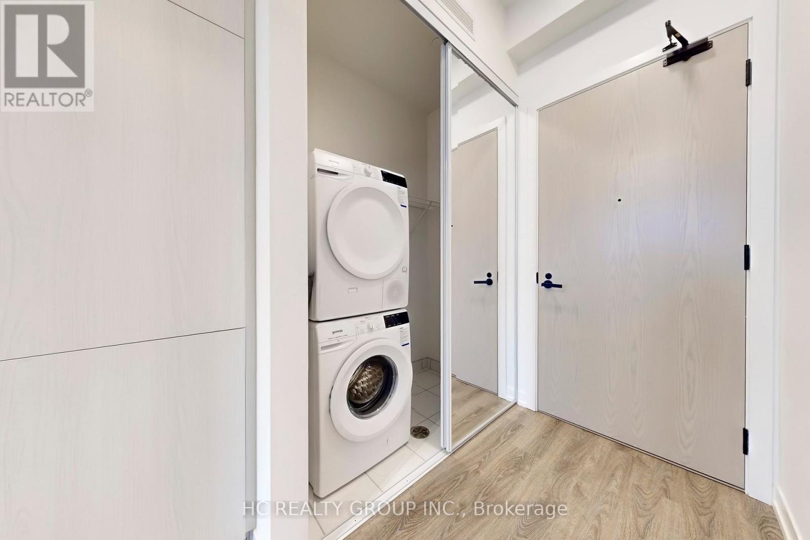 2710 - 8 Interchange Way, Vaughan, Ontario  L4K 0R2 - Photo 14 - N12577640