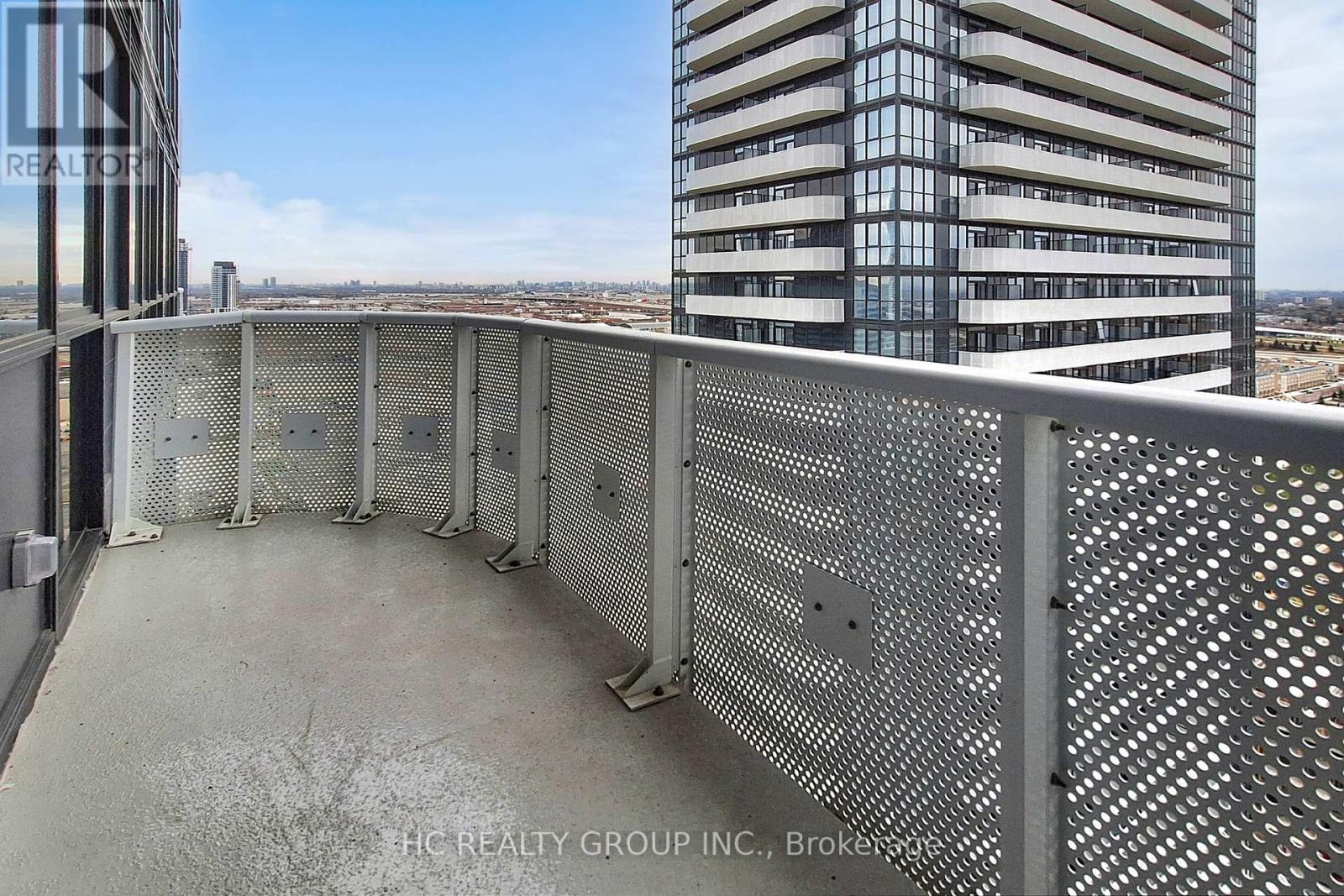 2710 - 8 Interchange Way, Vaughan, Ontario  L4K 0R2 - Photo 16 - N12577640