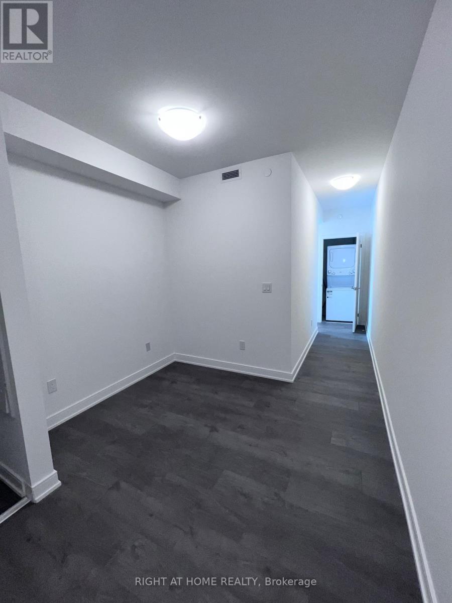 A215 - 705 Davis Drive, Newmarket, Ontario  L3Y 0J1 - Photo 7 - N12577684