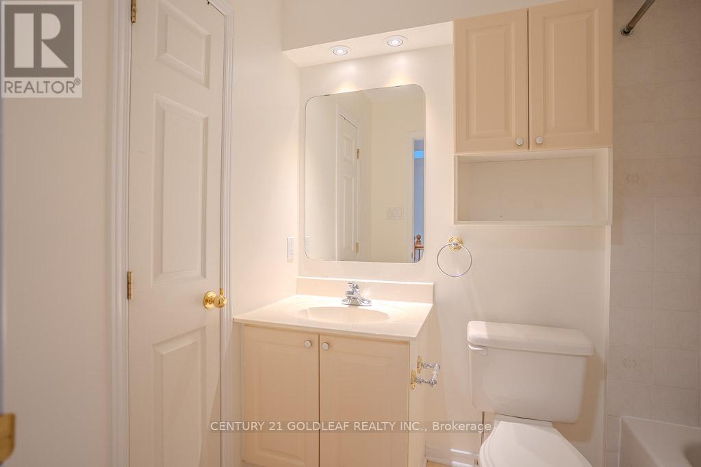 4 Schoolhouse Private, Ottawa, Ontario  K1M 2J5 - Photo 29 - X12577276