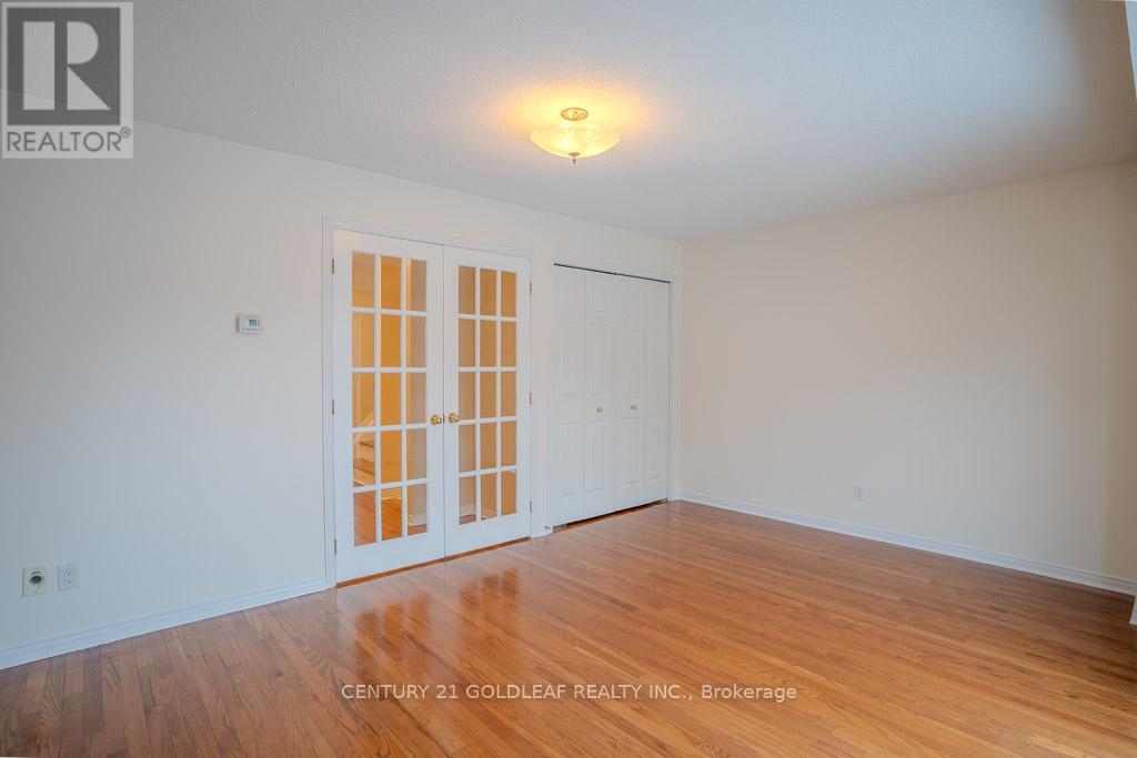 4 Schoolhouse Private, Ottawa, Ontario  K1M 2J5 - Photo 31 - X12577276