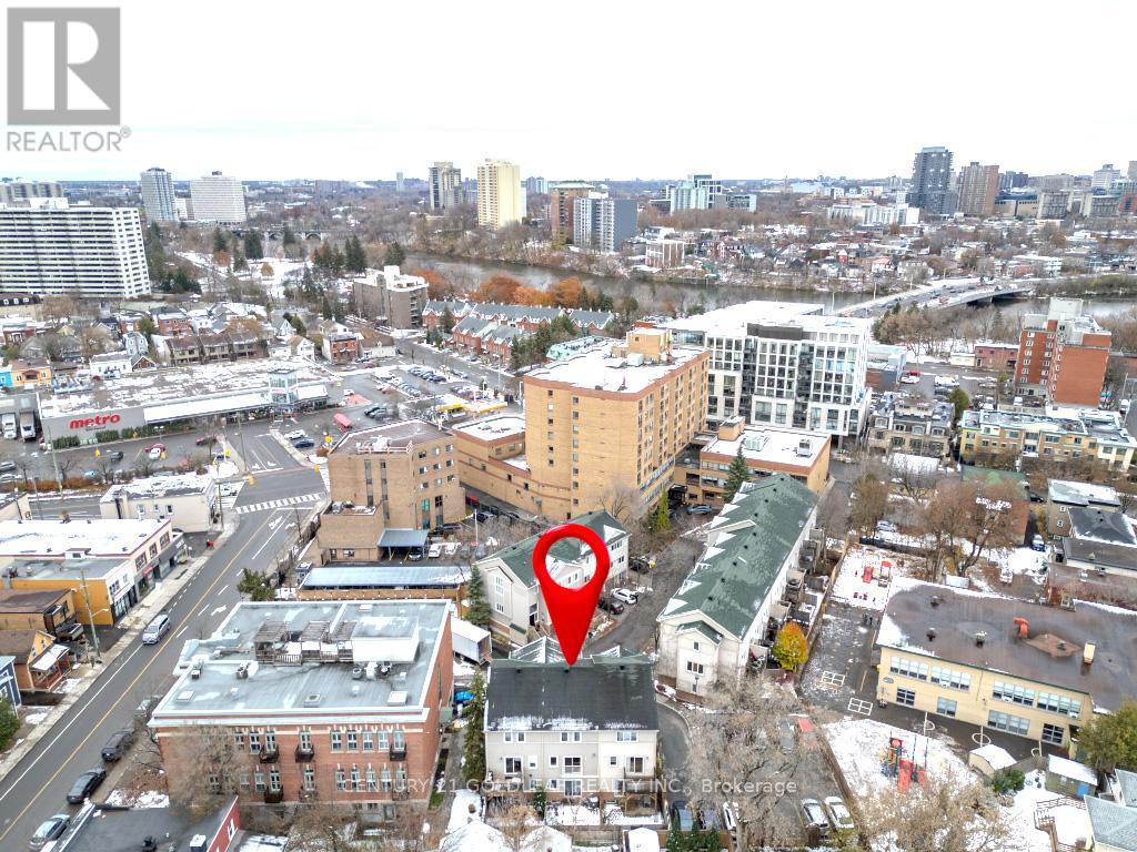 4 Schoolhouse Private, Ottawa, Ontario  K1M 2J5 - Photo 45 - X12577276