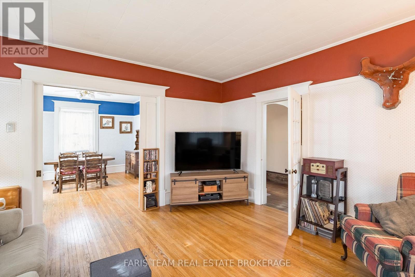 307 Albert Street, Tay, Ontario  L0K 2A0 - Photo 14 - S12577660