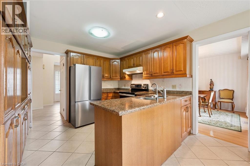 172 Mayberry Court, Waterloo, Ontario  N2K 3K2 - Photo 12 - 40781283