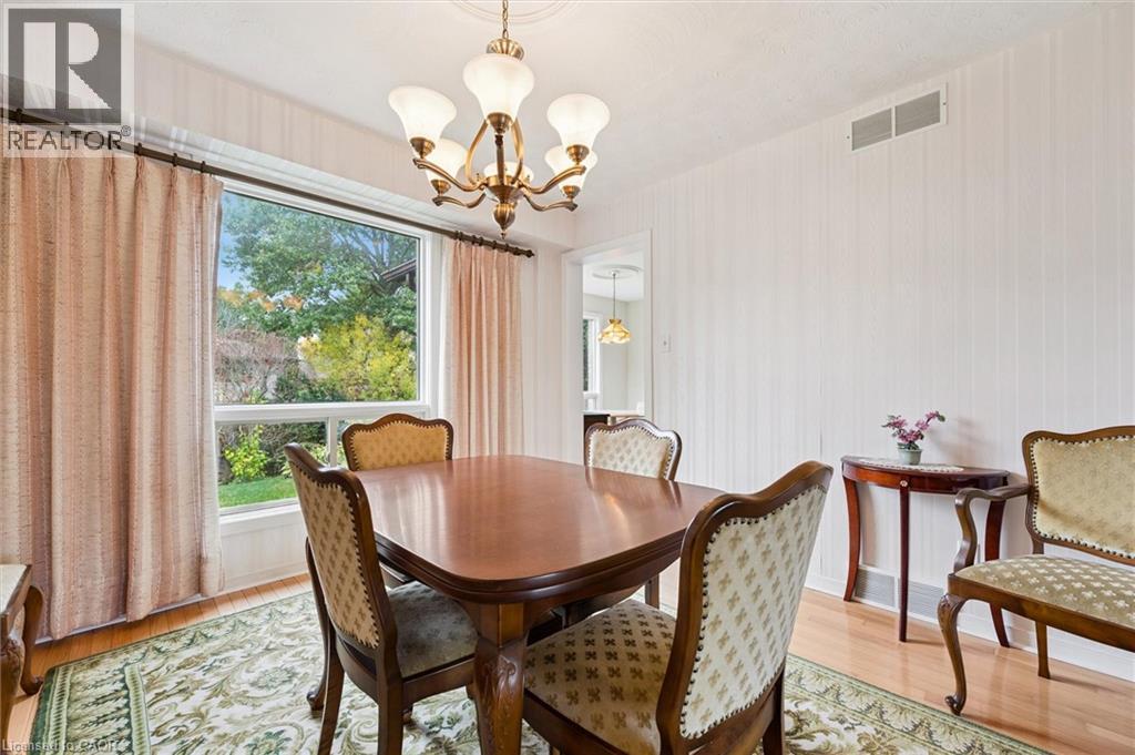 172 Mayberry Court, Waterloo, Ontario  N2K 3K2 - Photo 8 - 40781283