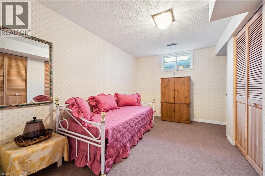 172 Mayberry Court, Waterloo, Ontario  N2K 3K2 - Photo 33 - 40781283