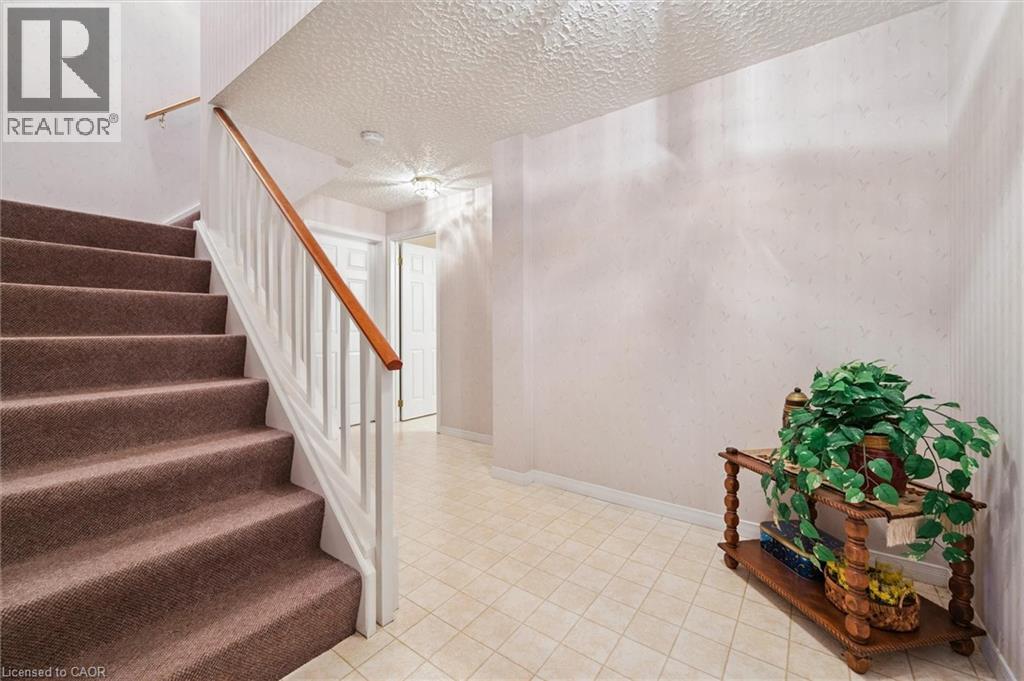 172 Mayberry Court, Waterloo, Ontario  N2K 3K2 - Photo 36 - 40781283